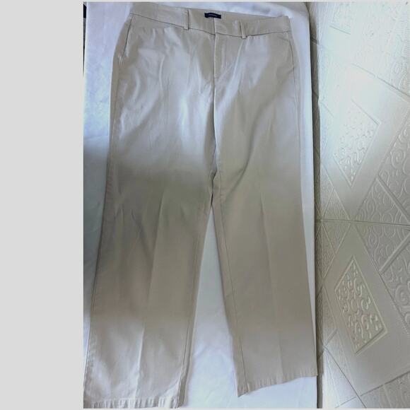 Dockers Size 12 Medium Beige Metro Pant women's 35 x 31 jeans britches - Picture 1 of 12